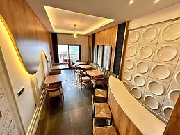 Castello By Mediterra