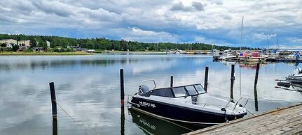 3BR Home Near Lake Vänern Covered Deck & BBQ