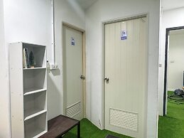 Banana Bunkhouse Hostel