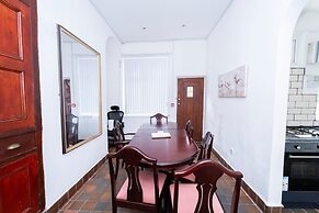 3 Bed House - Sleeps 11 - Pets - Wifi