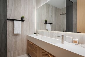 Athenian Riviera Stunning Residence