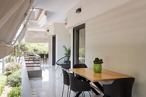 Athenian Riviera Stunning Residence