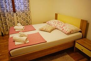 Apartments Jukic