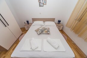 Apartments Jukic