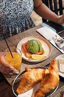 Pine View Boutique Hotel Adults Only