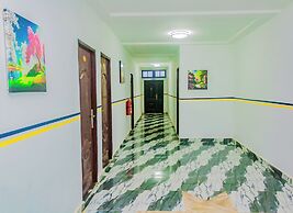 Golden Tower Hotel
