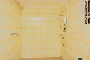 Golden Tower Hotel
