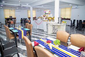 Golden Tower Hotel