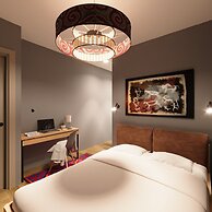Sandyk At-Bashy Hotel