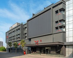 Radisson RED Hotel Izmir Point Bornova