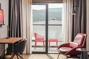 Radisson RED Hotel Izmir Point Bornova
