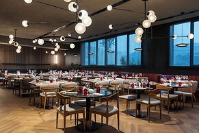 Radisson RED Hotel Izmir Point Bornova