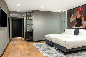 Radisson RED Hotel Izmir Point Bornova