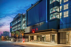 Radisson RED Hotel Izmir Point Bornova