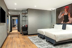 Radisson RED Hotel Izmir Point Bornova