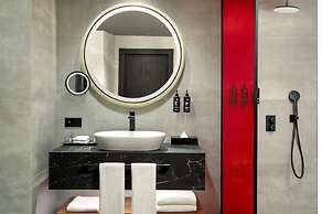 Radisson RED Izmir Point Bornova