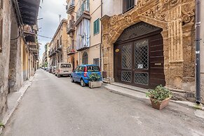 Alabardieri Apartments by Wonderful Italy