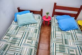 Flat com Piscina e Lazer na Praia de Pitangueiras