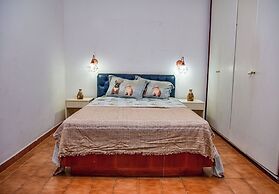 Flat com Piscina e Lazer na Praia de Pitangueiras