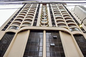 Flat com Piscina e Lazer na Praia de Pitangueiras