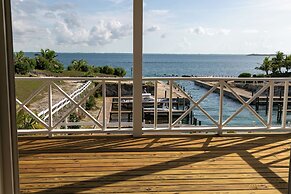 Kalopsia Seaside Villas & Marina