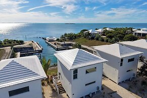 Kalopsia Seaside Villas & Marina