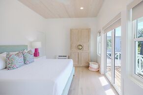 Kalopsia Seaside Villas & Marina