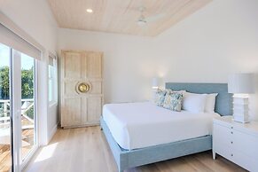 Kalopsia Seaside Villas & Marina