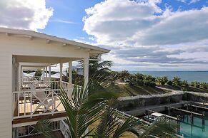 Kalopsia Seaside Villas & Marina