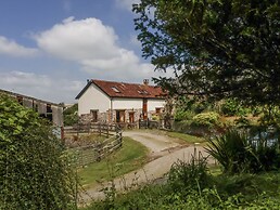 Lane End