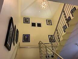 Zara Max Hotel and Suites