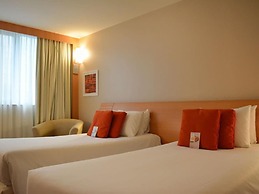 Regency Barra Hotel