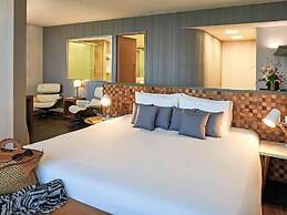 Regency Barra Hotel
