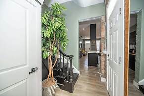 The Baymiller Row - For 6!