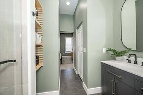 The Baymiller Row - For 6!