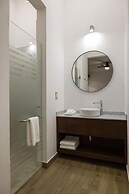 Aura Hotel