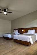 Aura Hotel