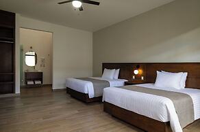 Aura Hotel