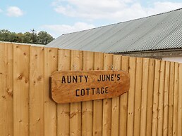 Aunty Junes Cottage
