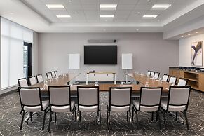 Hyatt Place Toronto Airport