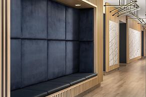 Hyatt Place Toronto Airport
