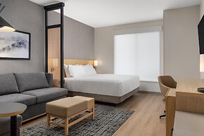 Hyatt Place Toronto Airport