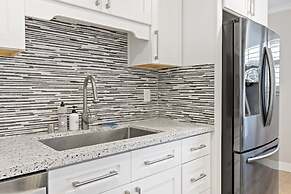 @ Marbella Lane - Modern Refreshing Home