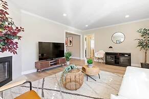 @ Marbella Lane - Modern Refreshing Home