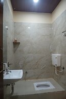 Hotel Raj Kamal & Garden