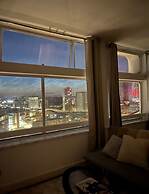 City Centre & Parking 2 Bed Ap