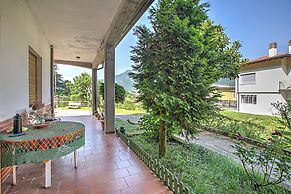 Diana & Mark Family House