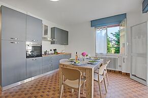 Diana & Mark Family House
