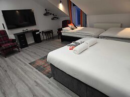 Mayfield Suites