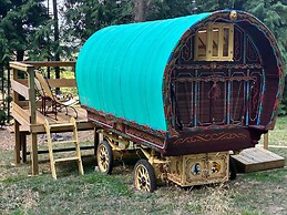 2 Guests - Pet Friendly - Traditional Gypsy Vardo